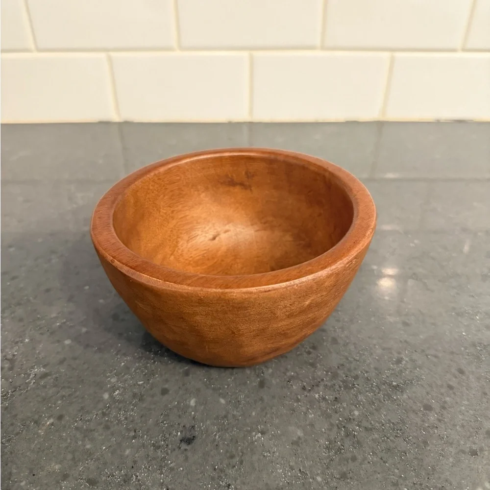 Pottery Barn Set of 2 Wooden Bowls
